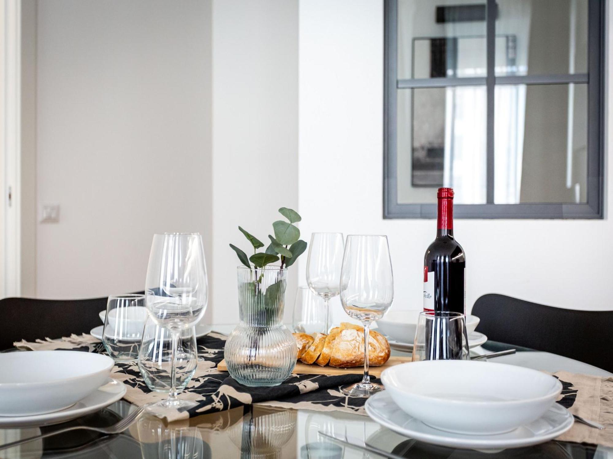 The Best Rent - Modern One Bedroom Apartment In San Babila Milan Exterior photo